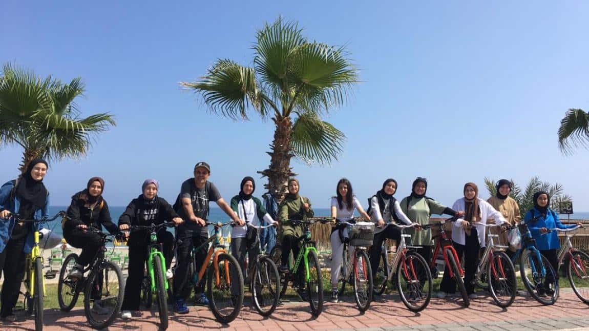 Okulumuz Öğrencileri ile Bisiklet Turu ve Doğa Gezisi  Yapıldı